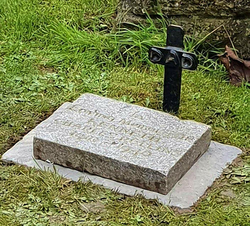 PC Rollins' grave