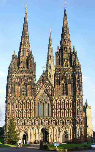 The Great west front of Lichfield Cathedral 2004