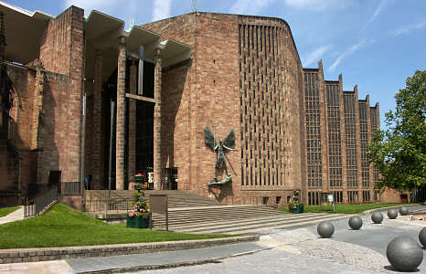 The New Coventry Cathedral 2004