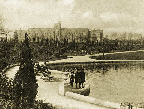 Naul's Mill pool & Bablake School 1910
