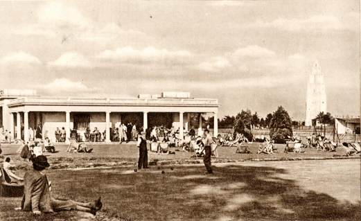 The Pavilion in the War Memorial Park in the 1940s