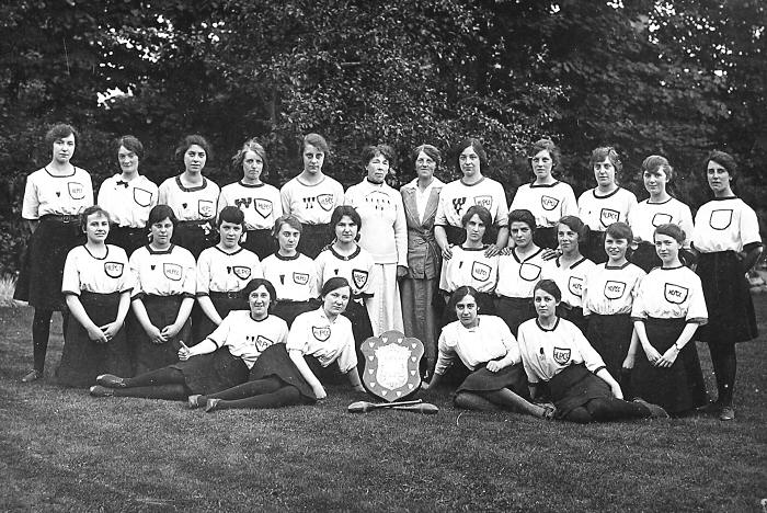Highbury Ladies' Physical Culture Club, 1920