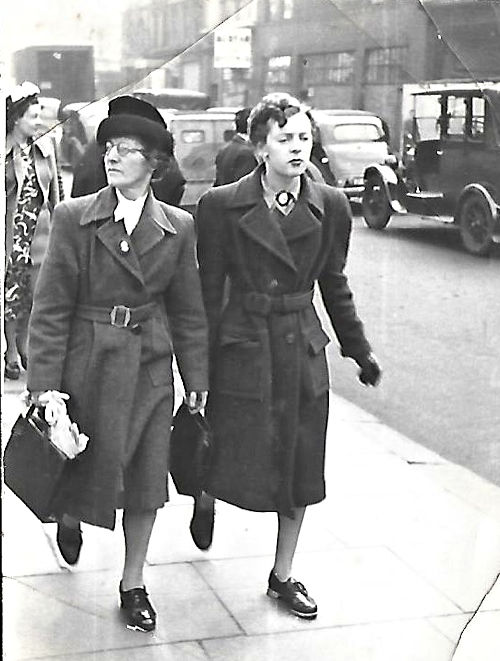 Possibly Florence Brookes with unknown lady