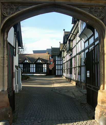 Bond's Hospital, Hill Street